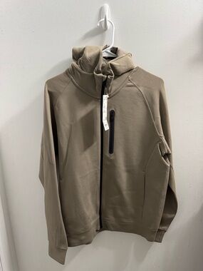 Uniqlo Men's Hooded Zip Jacket in Taupe Brown